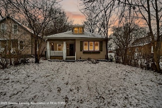 1824 Davis Ave, Lansing, MI 48910