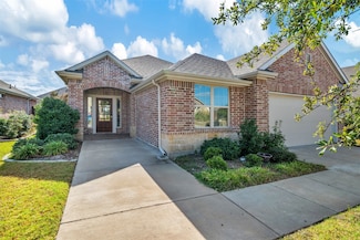 1605 Cedar Crest Dr, Forney, TX 75126