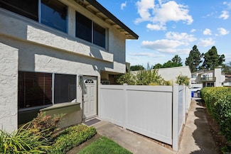 273 Countryhaven Rd, Encinitas, CA 92024