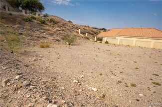 2868 Cactus Bloom Dr, Bullhead City, AZ 86429