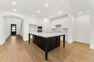 5014 Chestnut Orchard Dr, Houston, TX 77066