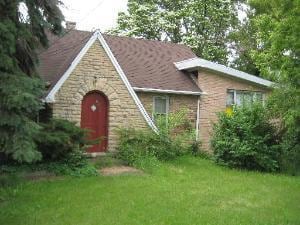 8250 Lemont Rd, Downers Grove, IL 60516