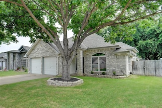 3312 Kelley Dr, Grand Prairie, TX 75052