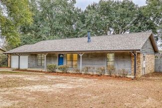 4941 Tealwood Dr, Milton, FL 32571
