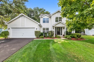 3529 Hale Ln Unit 9, Island Lake, IL 60042