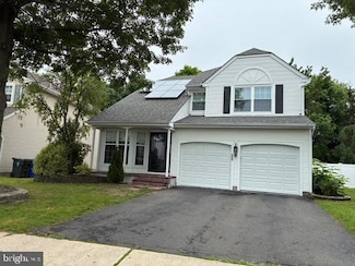 22 Foxchase Dr, Burlington, NJ 08016