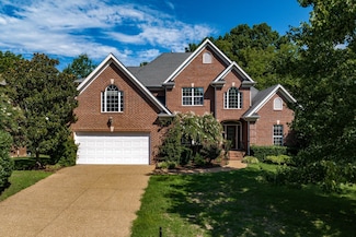 1564 Red Oak Ln, Brentwood, TN 37027