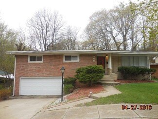 900 N Vermillion St, Gary, IN 46403