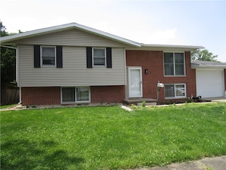 205 Franklin St, Pana, IL 62557