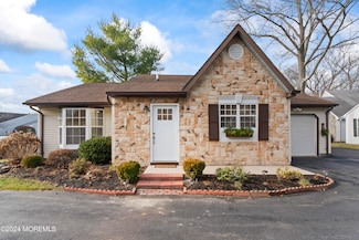 41 Ivy Ridge Close Unit 1000, Freehold, NJ 07728