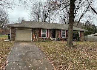 109 N Allen Ave, Republic, MO 65738