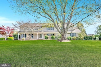 34 Dehart Dr, Belle Mead, NJ 08502