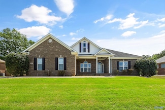 110 Rick Turner Dr, Huntsville, AL 35811