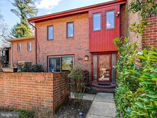 6103 Buckingham Manor Dr, Baltimore, MD 21210