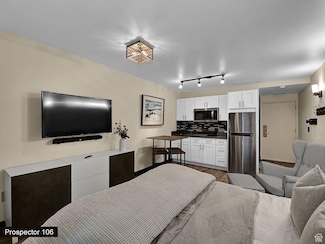 2015 Prospector Ave Unit 106, Park City, UT 84060