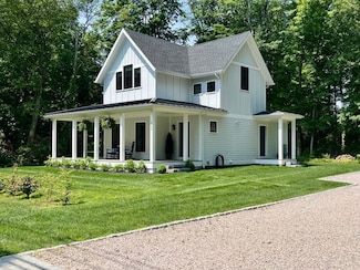 1748 South Rd, Kingston, RI 02881