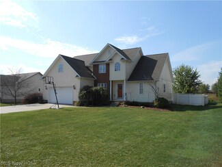 4433 Cloverlane Ave NW, Warren, OH 44483