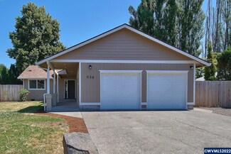 936 SW Cypress St, McMinnville, OR 97128