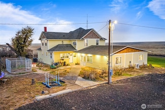 529 E Urquhart Rd, Ritzville, WA 99169