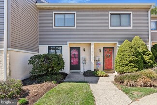 16 Ember Ln Unit 16, Horsham, PA 19044