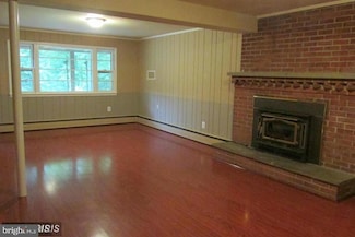 7617 Maple Branch Rd, Clifton, VA 20124