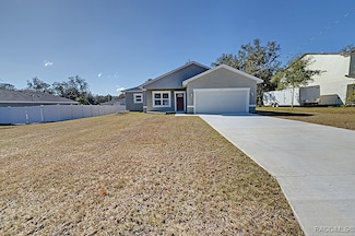 8512 N Merrimac Way, Citrus Springs, FL 34434