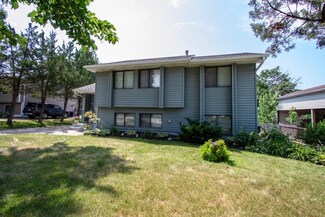 4239 E Clinton Ave, Des Moines, IA 50317