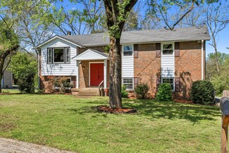 242 Cedarview Dr, Antioch, TN 37013