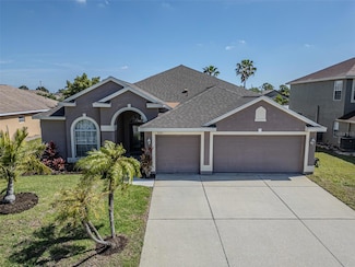2310 Wood Pointe Dr, Holiday, FL 34691