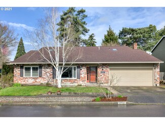 18885 NW Astoria Dr, Portland, OR 97229