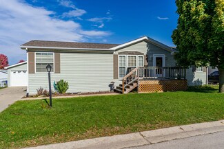 5458 Autumnash Ln Unit 10, Roscoe, IL 61073
