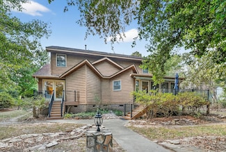 802 N Lincoln St, Benson, NC 27504