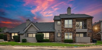 825 W Harwood Rd Unit A, Hurst, TX 76054