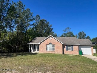 7916 Ridgecrest Cir, Biloxi, MS 39532