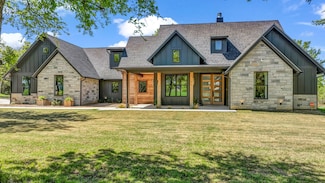 118 E Bay Dr, Bridgeport, TX 76426