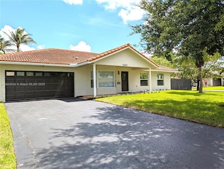 10680 NW 6th Ct, Coral Springs, FL 33071