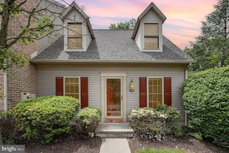 1451 Olde Oak Ct, Mechanicsburg, PA 17050
