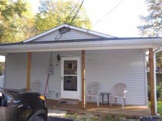 57 King Rd, Middle Grove, NY 12850