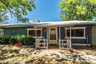 2903 E 23rd St, Farmington, NM 87402