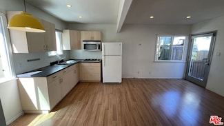 732 Washington Blvd, Marina Del Rey, CA 90292