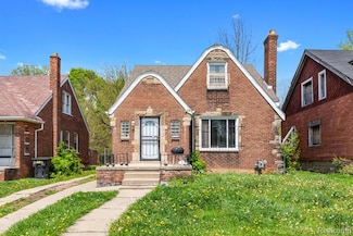 8690 Elmira St, Detroit, MI 48204