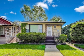 14233 S Wallace Ave, Riverdale, IL 60827