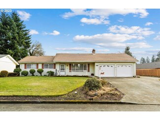 109 NW 94th St, Vancouver, WA 98665