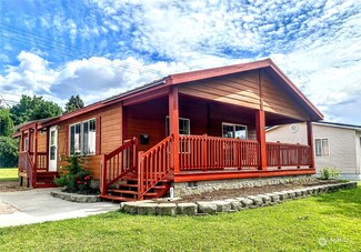 1117 River Dr, Coulee Dam, WA 99116