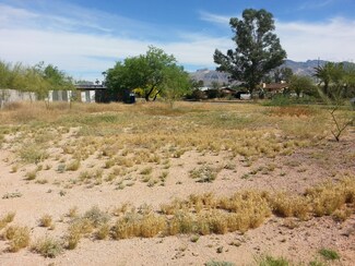 1137 E Hedrick Dr, Tucson, AZ 85719