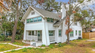 718 34th Ave S, Saint Petersburg, FL 33705