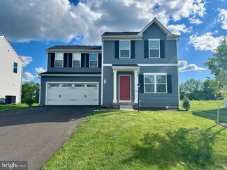 83 Charlotte St, Hagerstown, MD 21740
