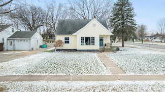 1614 W 5th St, Marshfield, WI 54449