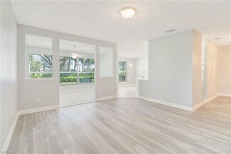 1330 Charleston Square Dr Unit 3-101, Naples, FL 34110