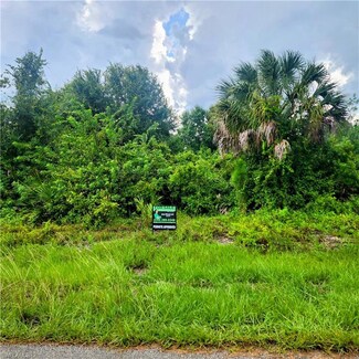 3615 62nd St W, Lehigh Acres, FL 33971